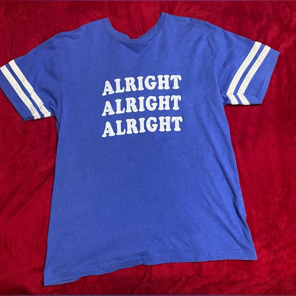 Large Vintage look Alright Alright Alright t-shirt! Perfect condition! π₯π₯π₯ - Picture 5 of 11